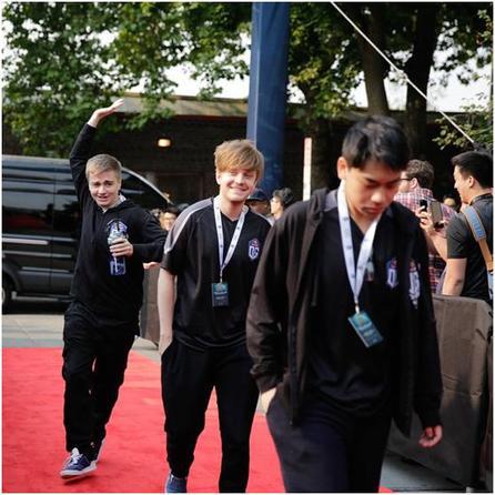 MGLZ战队30战胜Aurora夺得2025电竞世界杯CS2冠军